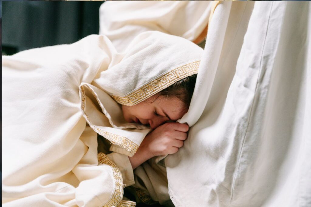 Juízo Investigativo, Cruz de Cristo e Decreto Dominical